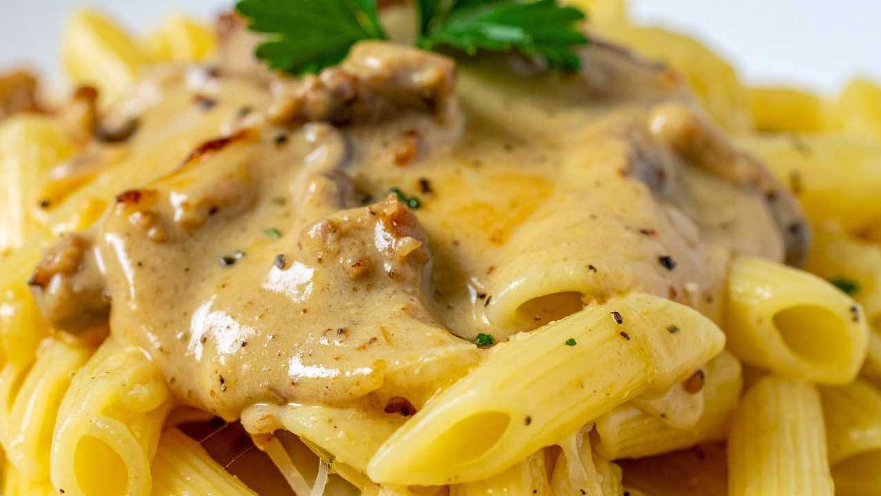 pasta cremosa alle noci ricettasprint