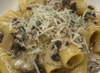pasta funghi e fonduta di parmigiano ricettasprint