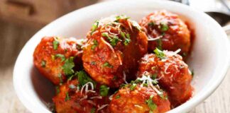 Basta carne per oggi, stasera a cena porto le polpette. Ma uso le melanzane e avena polpette di melanzane e avena ricettasprint.it