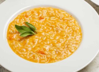 Mettici questo ingrediente ed il risotto alla zucca sarà pazzesco, così cremoso che sembra una vellutata risotto cremoso zucca ottobre ricettasprint