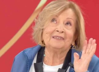 Anna Moroni finisce nei guai: “I suoi dolci sono illegali” | La rivelazione bomba! Anna Moroni finisce nei guai dolci illegali - RicettaSprint