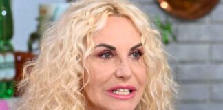 Antonella Clerici, cuore spezzato dall’addio: “Ci starà guardando…” Antonella Clerici cuore spezza addio - RicettaSprint