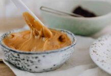 A Natale non regalo la cioccolata, ma il burro… fatto così lo apprezzeranno di più! Burro da regalare a Natale - RicettaSprint