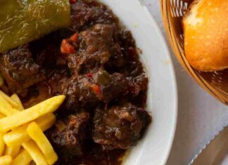 spezzatino di vitello al vino rosso e cioccolato fondente ricettasprint.it