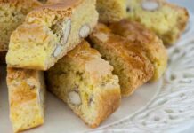 Cantucci croccanti e golosi - Ricettasprint.it