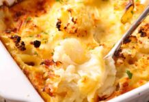 Cavolfiore gratinato al forno con 2 ingredienti Cavolfiore gratinato al forno - Ricettasprint.it