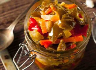 Come fare la giardiniera a casa - Ricettasprint.it