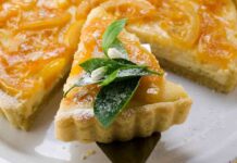 Crostata cremosa e profumata? Un’arancia e un trucco che non ti aspetti Crostata ricotta e arancia - Ricettasprint.it