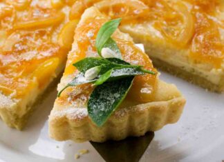 Crostata cremosa e profumata? Un’arancia e un trucco che non ti aspetti Crostata ricotta e arancia - Ricettasprint.it