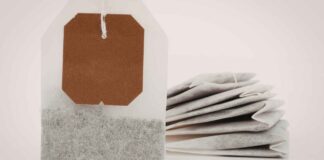 Filtri del tè, ancora perdi tempo a buttarli via? Che spreco spaventoso: prova a usarli così Filtri del te come riutilizzarli - RicettaSprint
