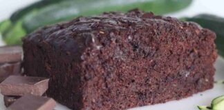 La torta cioccolattosa senza uova e senza zucchero, alta soffice e piena di cioccolato La torta cioccolattosa ricettasprint.it