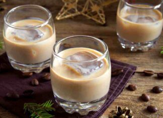 Liquore Baileys homemade - Ricettasprint.it