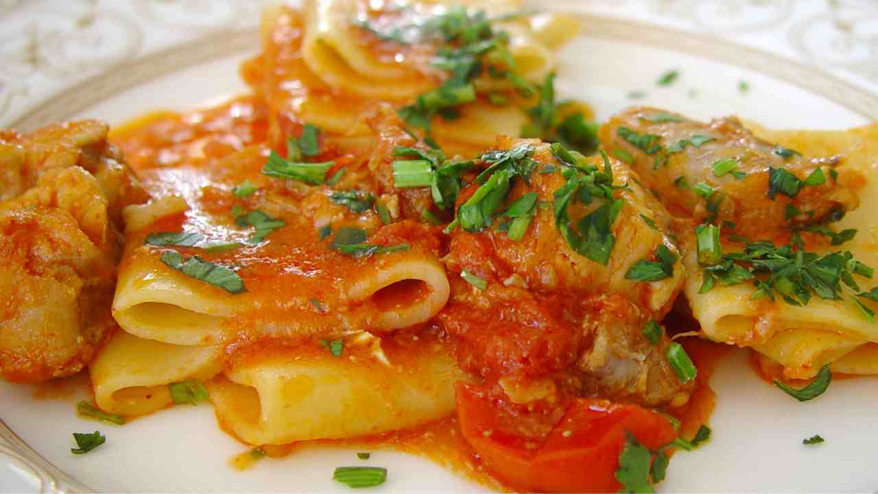 Paccheri con pomodorini e cernia - Ricettasprint.it