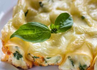 Paccheri ripieni con verdure verdi e crema al formaggio, è una soluzione top Paccheri ripieni con verdure verdi e crema