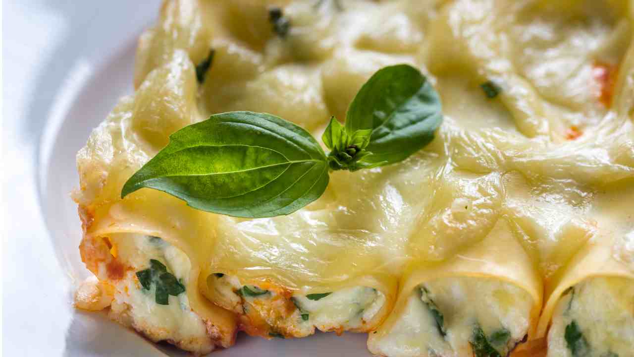 Paccheri ripieni con verdure verdi e crema