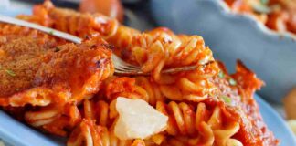 Pasta al forno con salsicce e mozzarella - Ricettasprint.it