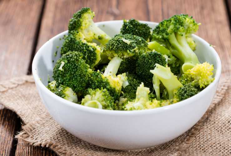 Pasta con i broccoli alla catanese - RicettaSprint
