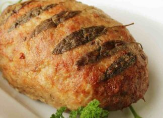 Polpettone ripieno di scarole e provola - Ricettasprint.it