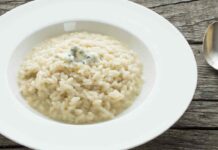 Il modo migliore per gustare il broccolo romanesco è un risotto, devi provarlo Risotto con il broccolo romanesco
