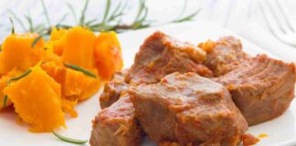 Spezzatino di maiale con la zucca