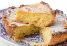 Torta cremosa alla ricotta in friggitrice