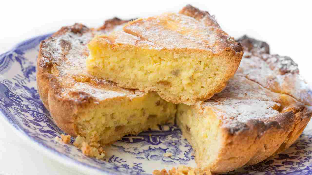 Torta cremosa alla ricotta in friggitrice