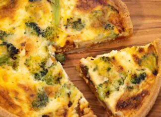 Torta broccoli speck formaggi - Ricettasprint.it