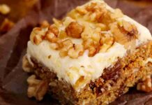 Torta con carote e mandorle