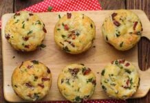 Tortino salato di asparagi, ricotta e pancetta croccante ricettasprint.it