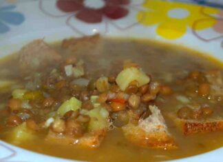 Come fuma la mia cena, è una zuppa che anche nonna approverebbe Zuppa con il farro per cena,