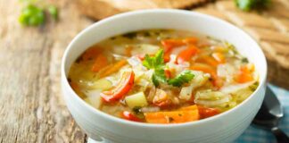 Zuppa di cavolo verza