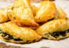 Panzerotti di sfoglia ripieni con spinaci e mozzarella, i miei figli ne vanno matti: li sforno in un attimo panzerotti sfoglia spinaci mozzarella ricettasprint