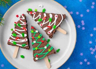 Alberi di Natale brownies faccio felice i nipoti non aspettano altro dopo pranzo Alberi di Natale brownies - Ricettasprint.it