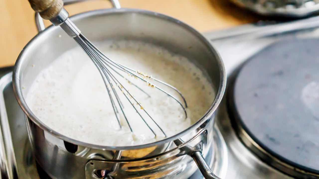 Besciamella senza burro - RicettaSprint