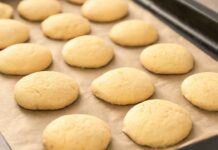 Biscottini limonosi, il mio asso nella manica per il dopo pranzo di Natale Biscotti al limone - RicettaSprint