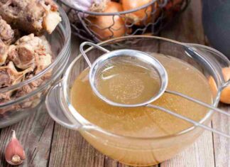 Brodo carne Natale - Ricettasprint.it