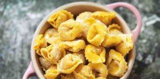 Cappelletti gratinati ai formaggi