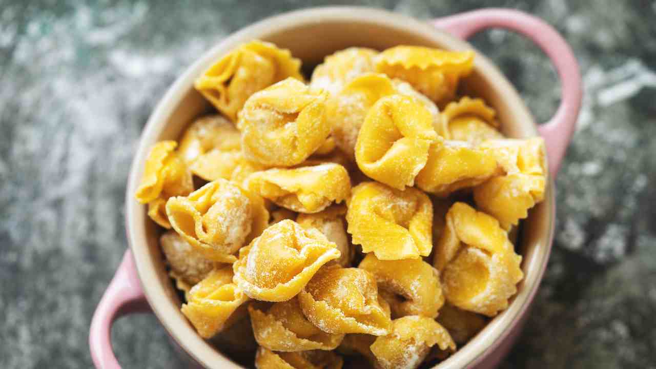 Cappelletti gratinati ai formaggi
