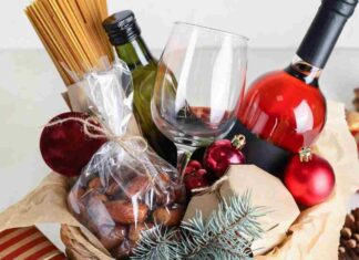 Cesti gastronomici di Natale fai da te: i prodotti giusti per un regalo che sorprende Cesti di Natale fai da te - Ricettasprint.it