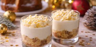 Cheesecake al bicchiere con pandoro - RicettaSprint