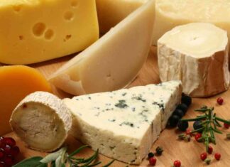 Freschi e stagionati i formaggi non si conservano allo stesso modo, piccola guida per non sbagliare e preservare aroma e consistenza Conservare formaggi - Ricettasprint.it