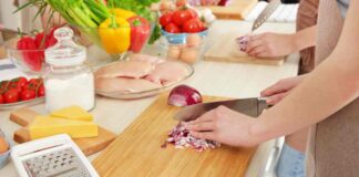 Il segreto per mani sempre profumate dopo aver cucinato: i rimedi naturali che funzionano davvero Eliminare cattivo odore mani - Ricettasprint.it