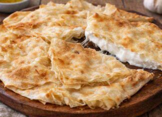 Finta focaccia al formaggio per Capodanno - RicettaSprint