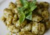 Gnocchi al pesto senza patate - RicettaSprint