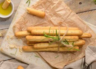 Grissini all'olio fatti in casa