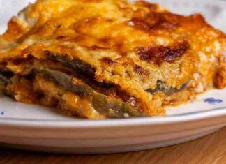 La parmigiana di melanzana, ma con le melanzane in pastella. Una novità che non è scontata