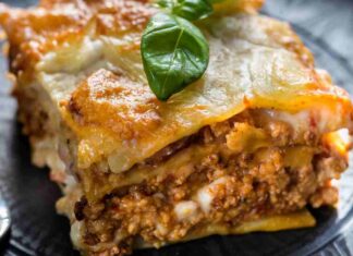 Lasagna alla bolognese - Ricettasprint.it