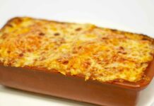 Serviti così i finocchi non temono rivali, la ricetta di Natale per fare colpo su tutti, un contorno ricco che si abbina a qualsiasi secondo piatto Parmigiana di finocchi - Ricettasprint.it