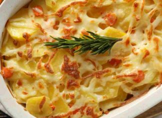 Patate al forno filanti e croccanti -Ricettasprint.it