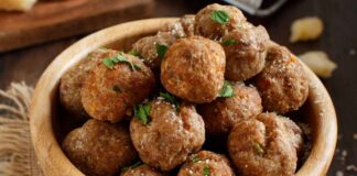 Polpette vegetali per l’aperitivo di Natale, che te lo dico a fare… il migliore! Polpette vegetali per l'aperitivo di Natale - RicettaSprint